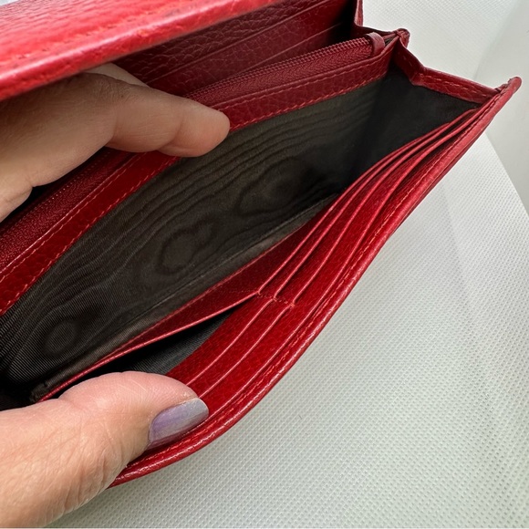 Gucci GG Marmont Continental long wallet in hibiscus on unbranded chain - Picture 12 of 16